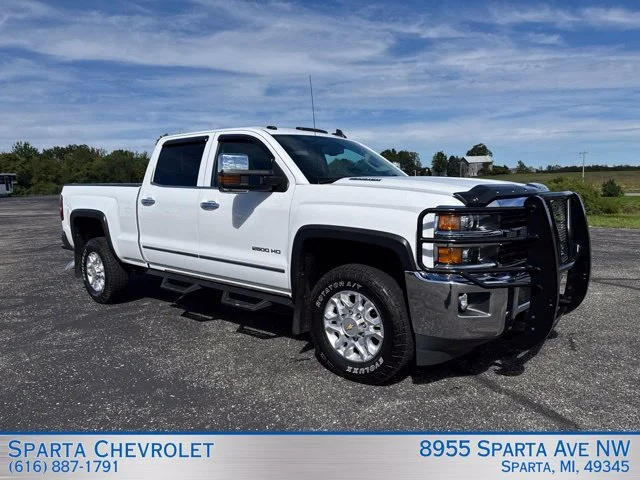 2015 Chevrolet Silverado 2500HD LTZ 4WD photo