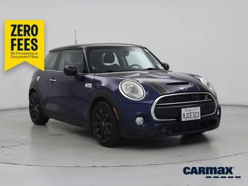 2015 MINI Hardtop 2 Door S FWD photo
