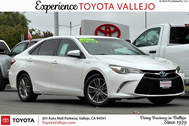 2015 Toyota Camry SE FWD photo