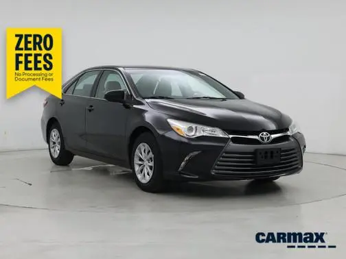 2015 Toyota Camry LE FWD photo