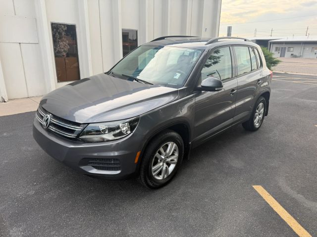 2015 Volkswagen Tiguan S AWD photo