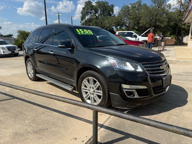 2015 Chevrolet Traverse LT FWD photo