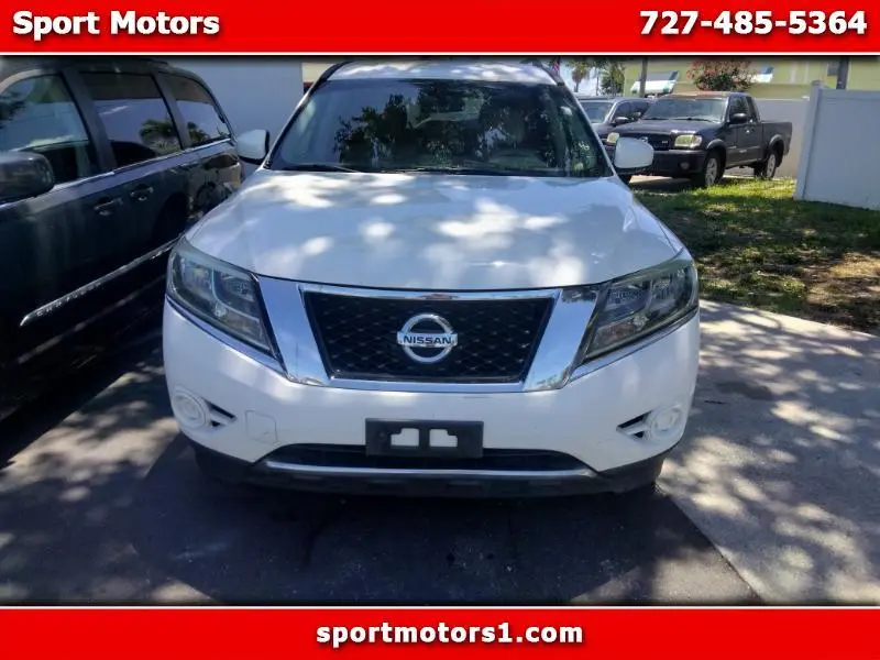 2015 Nissan Pathfinder S FWD photo