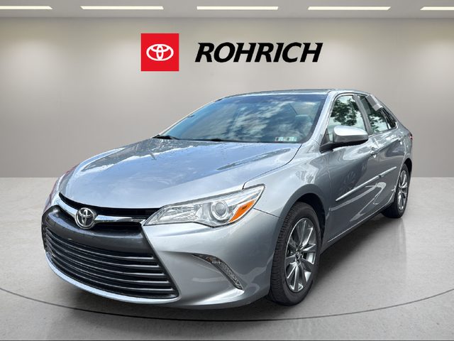 2015 Toyota Camry SE FWD photo