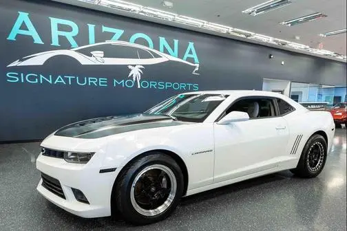 2015 Chevrolet Camaro SS RWD photo