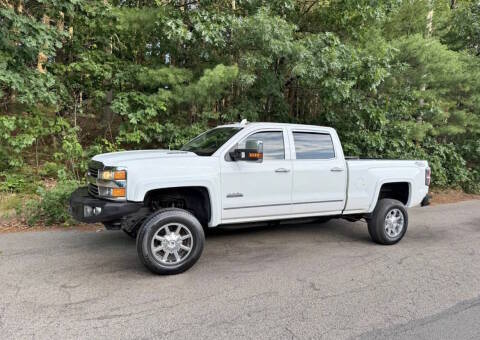 2015 Chevrolet Silverado 2500HD High Country 4WD photo