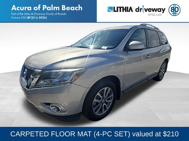 2015 Nissan Pathfinder SV FWD photo