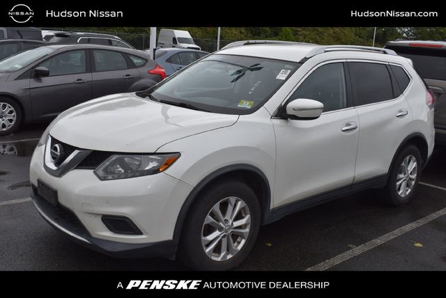 2015 Nissan Rogue SV AWD photo