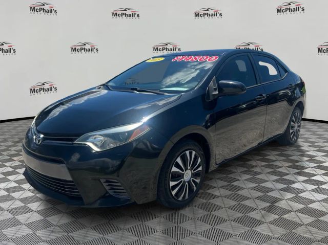 2015 Toyota Corolla LE FWD photo