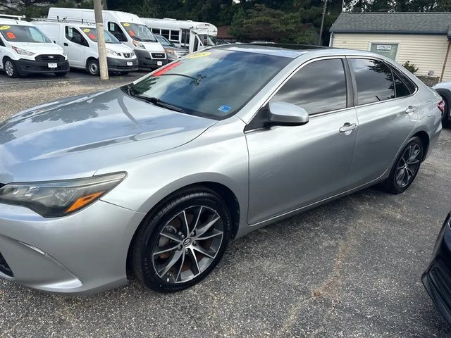 2015 Toyota Camry XSE FWD photo