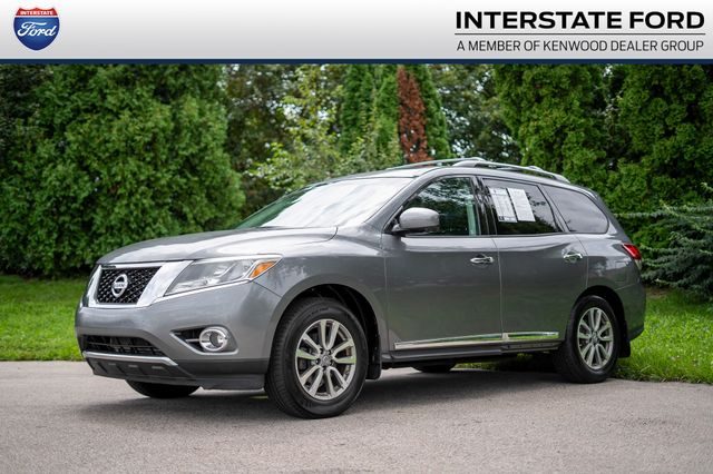 2015 Nissan Pathfinder SL 4WD photo
