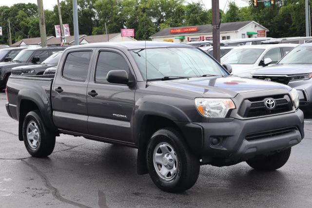 2015 Toyota Tacoma PreRunner RWD photo