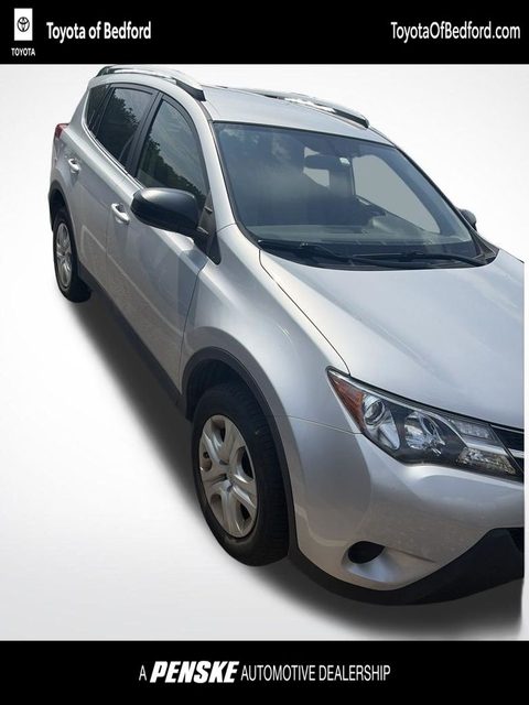 2015 Toyota RAV4 LE FWD photo