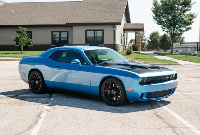 2015 Dodge Challenger SRT Hellcat RWD photo
