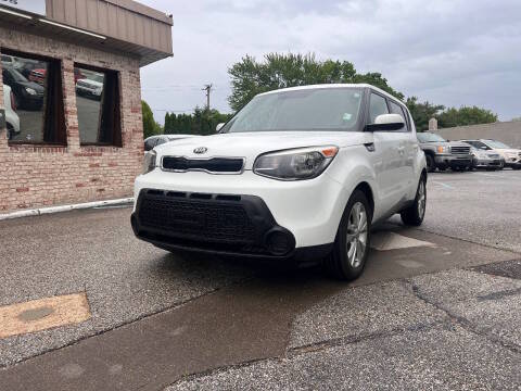 2015 Kia Soul + FWD photo