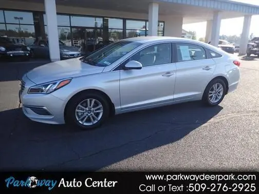 2015 Hyundai Sonata 2.4L SE FWD photo