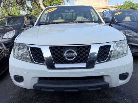 2015 Nissan Frontier SV RWD photo