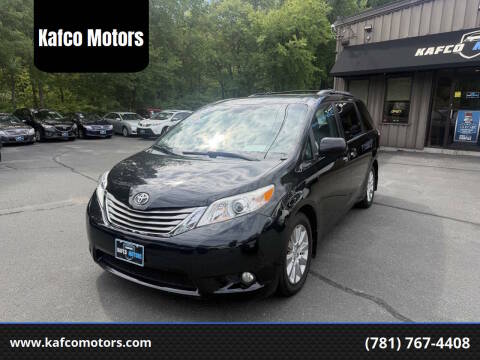 2015 Toyota Sienna XLE AWD photo