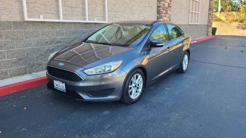 2015 Ford Focus SE FWD photo