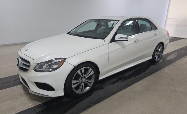 2016 Mercedes-Benz E-Class E 350 Sport RWD photo
