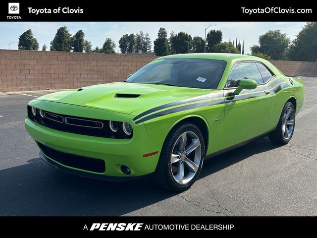 2015 Dodge Challenger R/T RWD photo