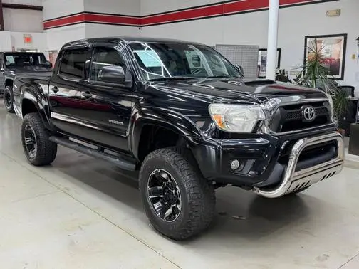 2015 Toyota Tacoma 4WD photo