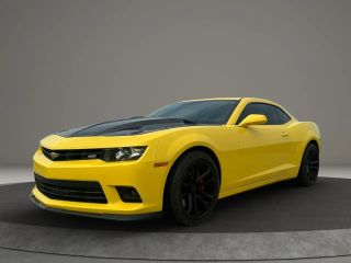 2015 Chevrolet Camaro SS RWD photo