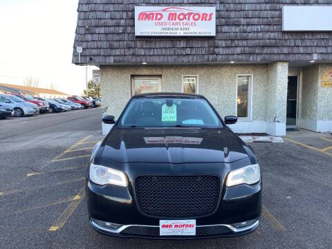 2015 Chrysler 300 Limited RWD photo