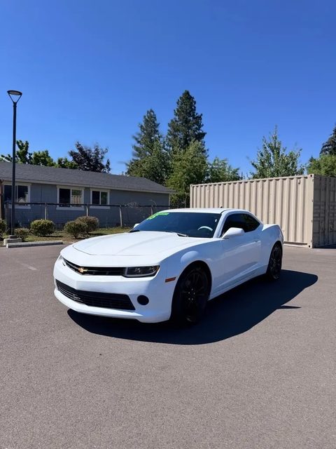 2015 Chevrolet Camaro LS RWD photo