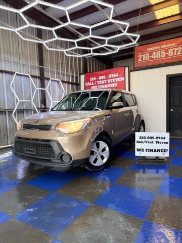 2015 Kia Soul Base FWD photo