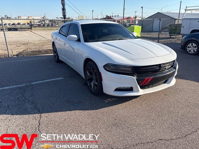 2015 Dodge Charger SXT RWD photo