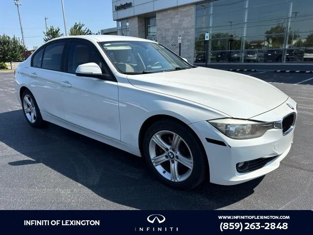 2015 BMW 3 Series 328i RWD photo