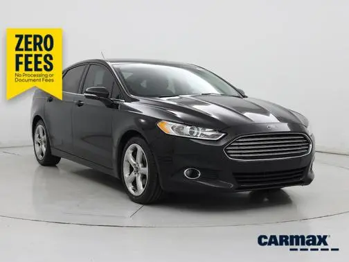 2015 Ford Fusion SE FWD photo
