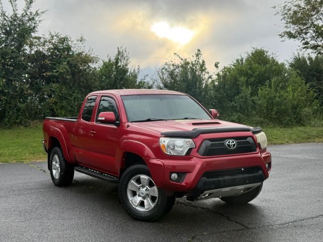 2015 Toyota Tacoma 4WD photo