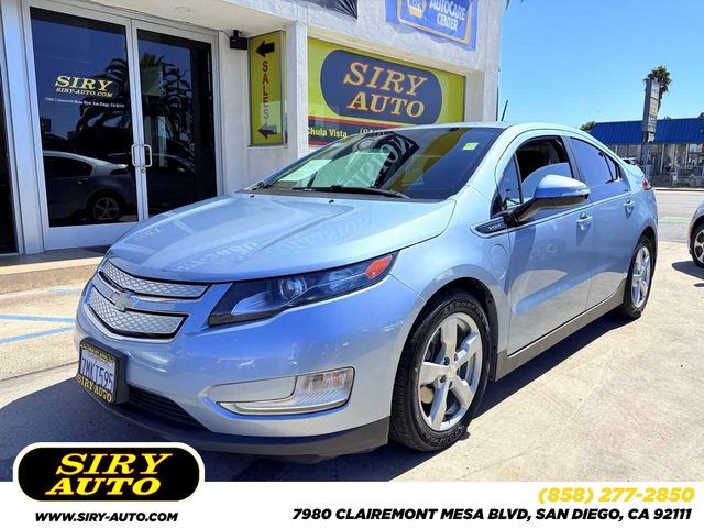 2015 Chevrolet Volt  FWD photo