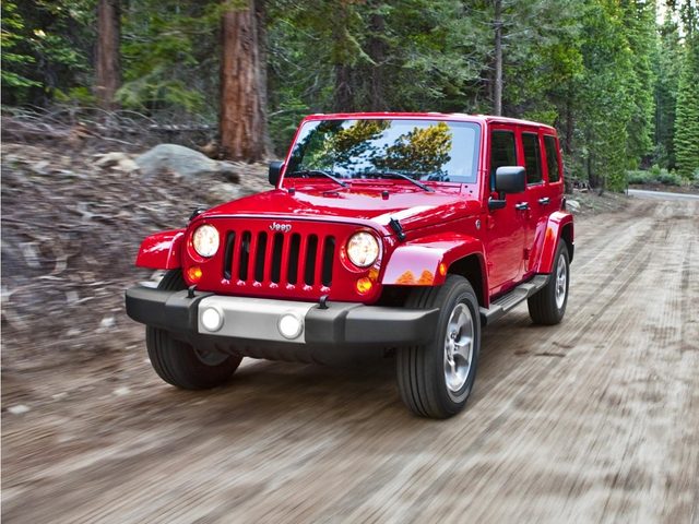 2015 Jeep Wrangler Unlimited Rubicon 4WD photo