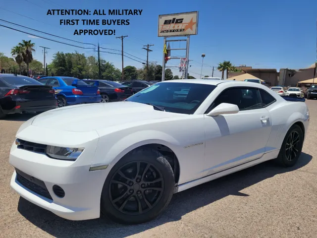 2015 Chevrolet Camaro LS RWD photo