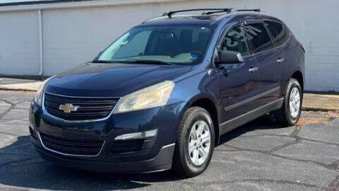 2015 Chevrolet Traverse LS AWD photo