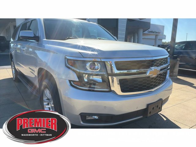2015 Chevrolet Suburban LT 4WD photo
