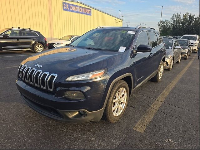 2015 Jeep Cherokee Latitude FWD photo