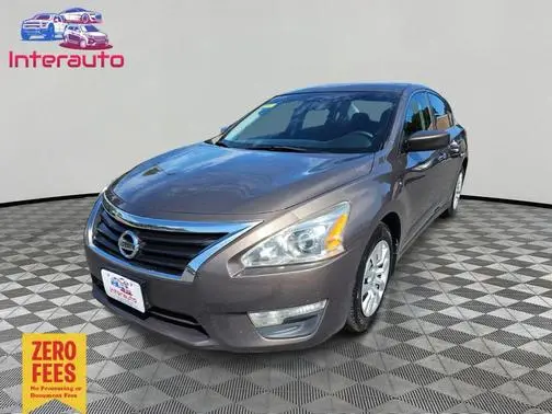 2015 Nissan Altima 2.5 S FWD photo