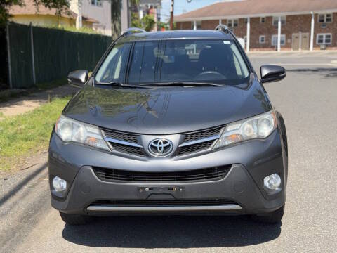 2015 Toyota RAV4 XLE AWD photo