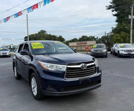 2015 Toyota Highlander LE AWD photo