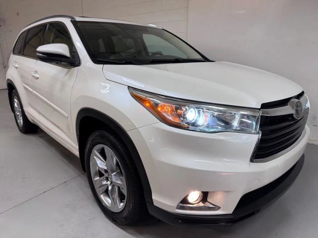 2015 Toyota Highlander Limited Platinum AWD photo