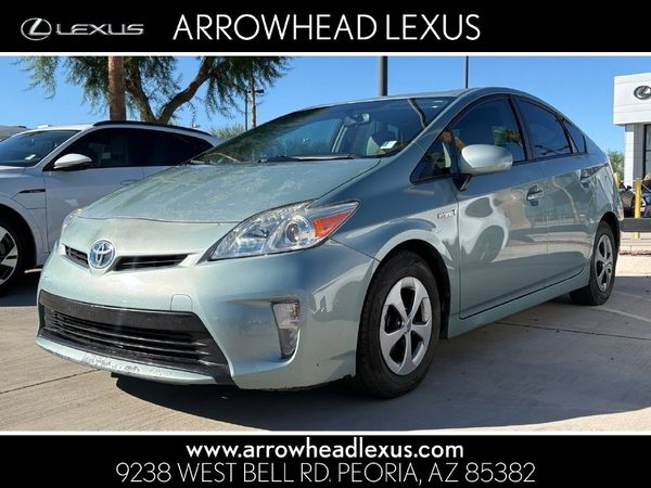2015 Toyota Prius Two FWD photo