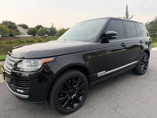 2015 Land Rover Range Rover Supercharged 4WD photo