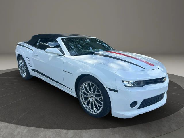 2015 Chevrolet Camaro LT RWD photo