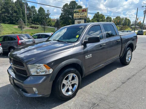 2015 Ram 1500 Express 4WD photo