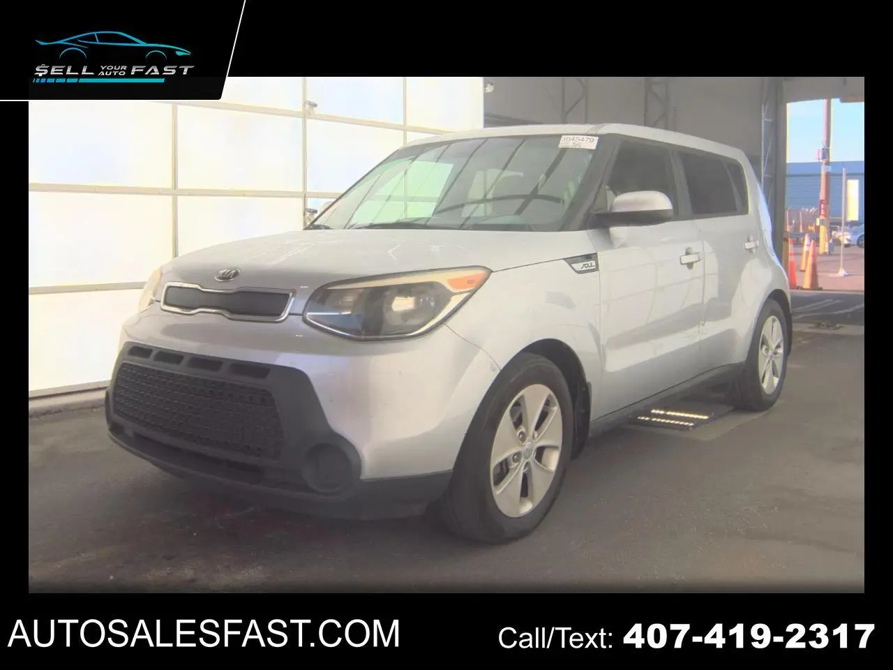 2015 Kia Soul Base FWD photo