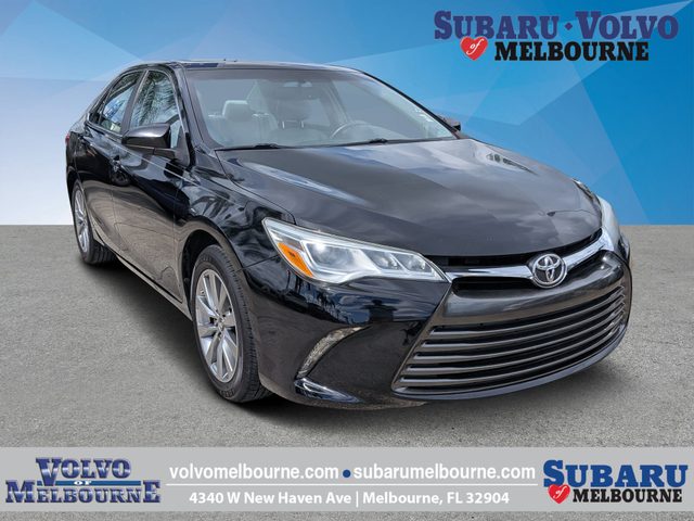 2015 Toyota Camry XLE FWD photo